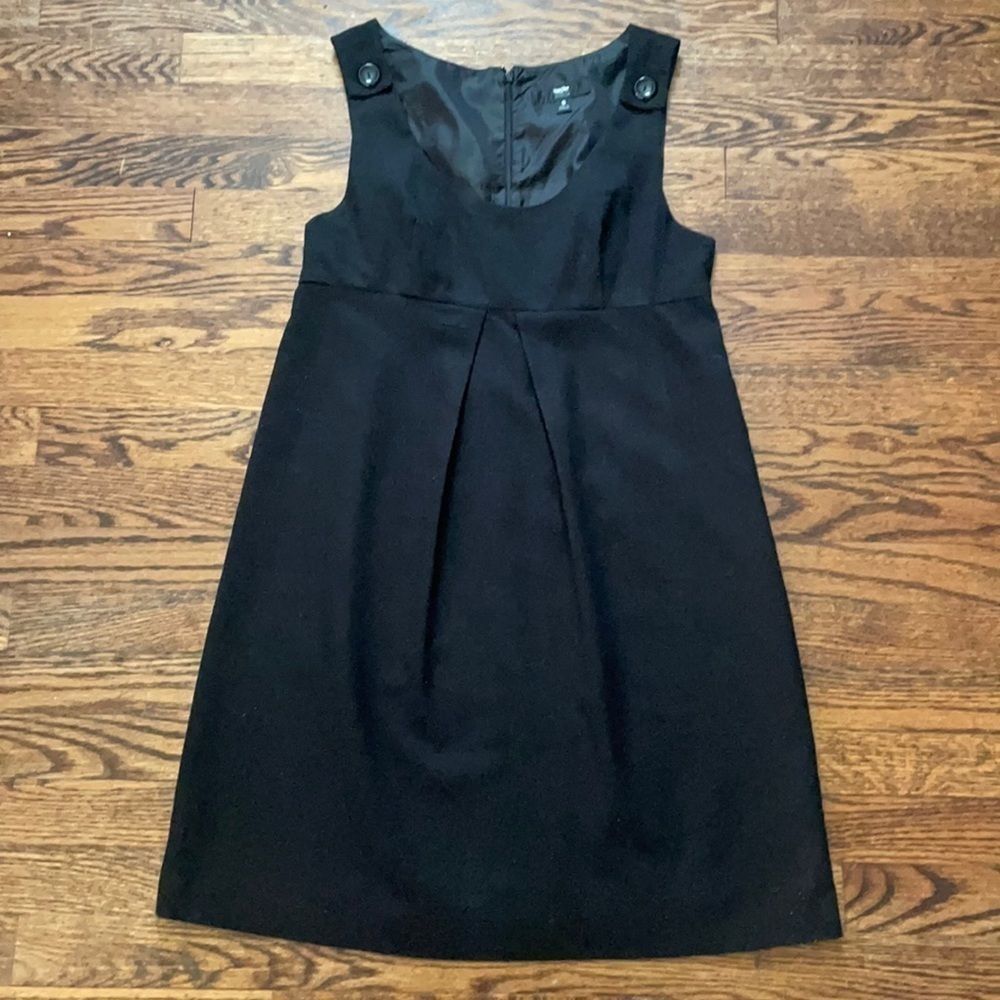 3 ❤️ for $30 Mossimo stretch black jumper/dress flattering S